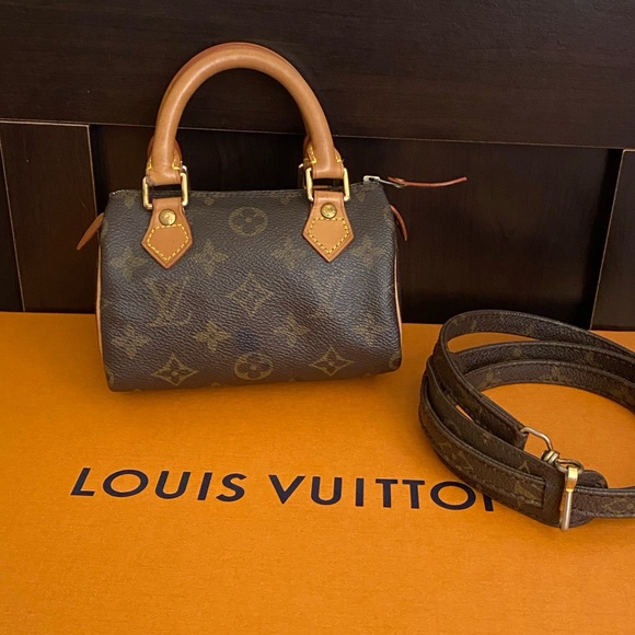 SALE‼️🤎Louis Vuitton Mini speedy crossbody🤎 - Picture 12 of 15